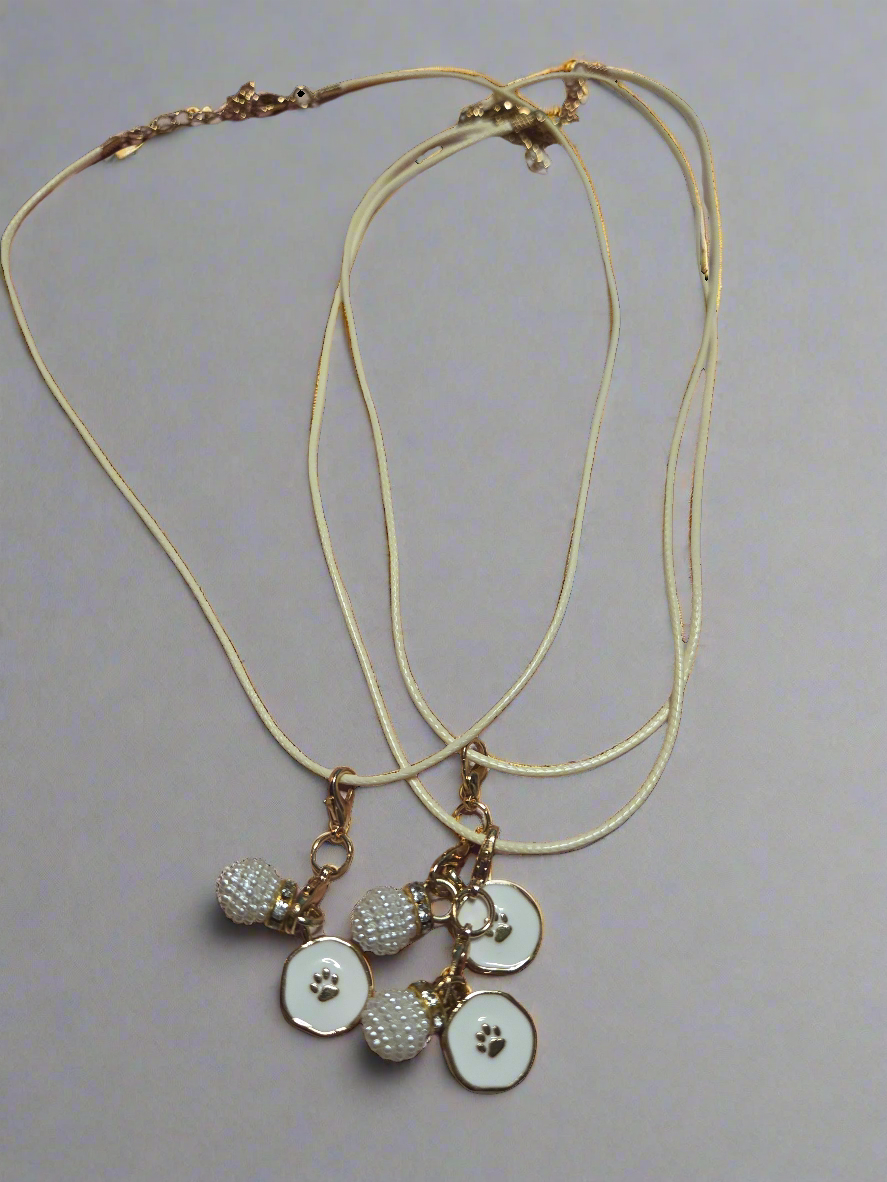 Pawsitive Paw Pearl necklace