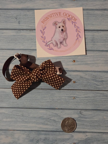 Necktie with Adjustable Collar