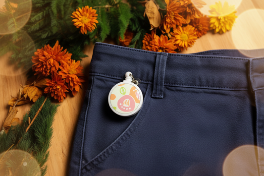 Tiny Toes Retractable Clip