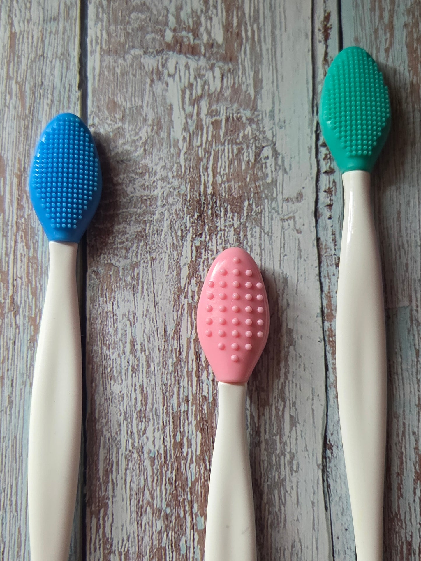 Brush Those Pearly Whites - Pet Toothbrush