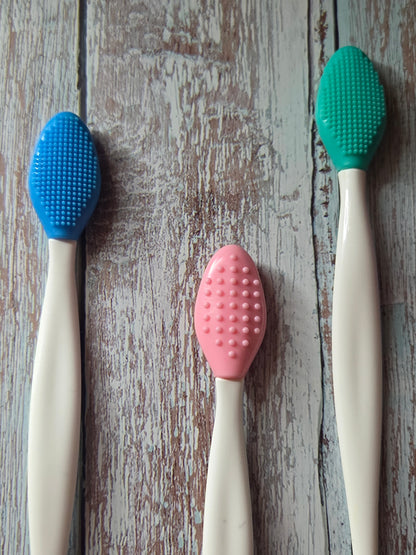 Brush Those Pearly Whites - Pet Toothbrush